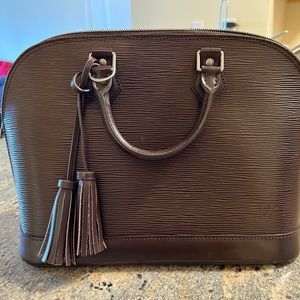 Louis Vuitton Epi Leather bag. Serial #FL0092 (2002, France)